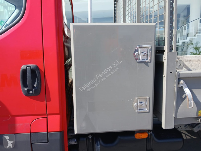 Veicolo commerciale Iveco  35C12 CAJA BASCULANTE
