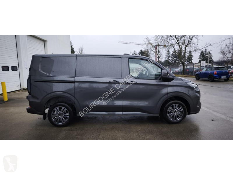Véhicule utilitaire Ford TRANSIT CUSTOM 2.0...