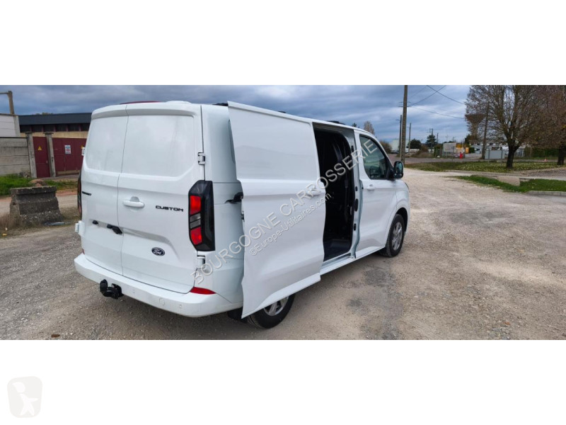 Véhicule utilitaire Ford TRANSIT CUSTOM 2.0...