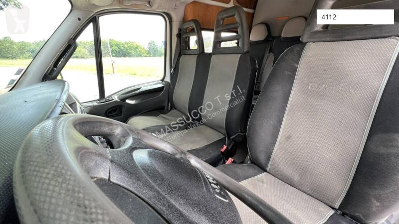 Véhicule utilitaire Iveco Iveco 70C17 4X2
