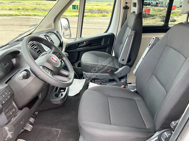 Véhicule utilitaire Fiat XL4H2 Mini Bus (10 units)