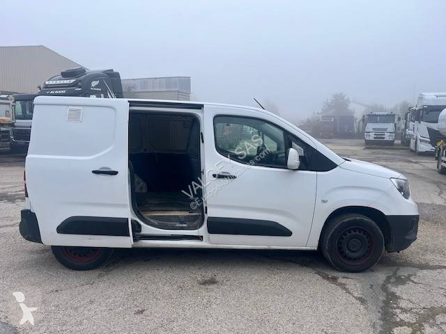 Véhicule utilitaire Opel