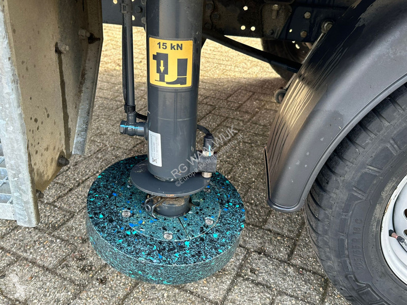 Véhicule utilitaire Iveco 35S14 APK 29-08-2026,...