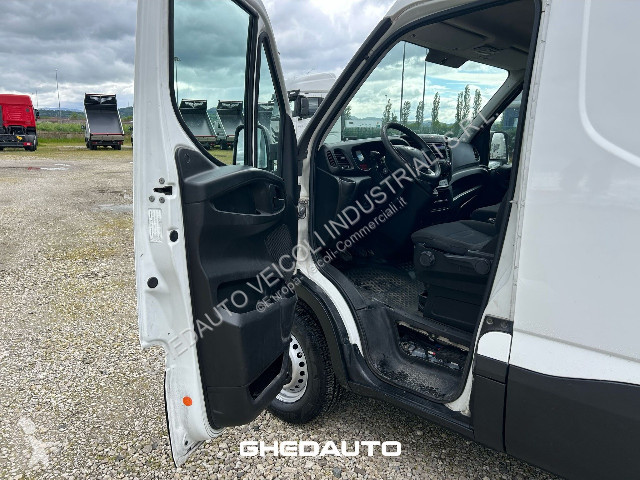 Furgoneta Iveco DAILY 35S12 V H2