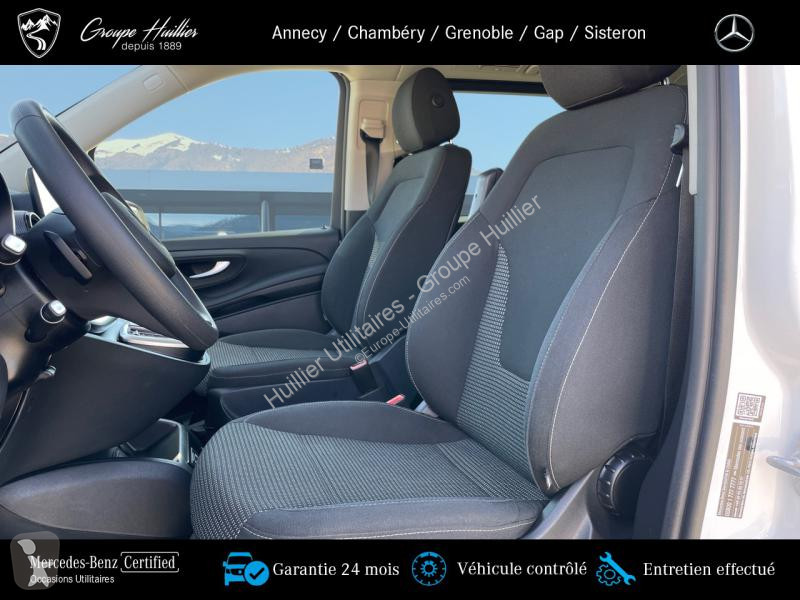 Véhicule utilitaire Mercedes 220 d 4MATIC Long...