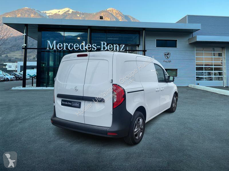 Véhicule utilitaire Mercedes 110 CDI Pro...