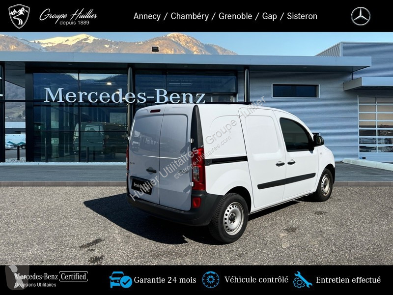 Užitkové vozidlo Mercedes 111 CDI Fg Long