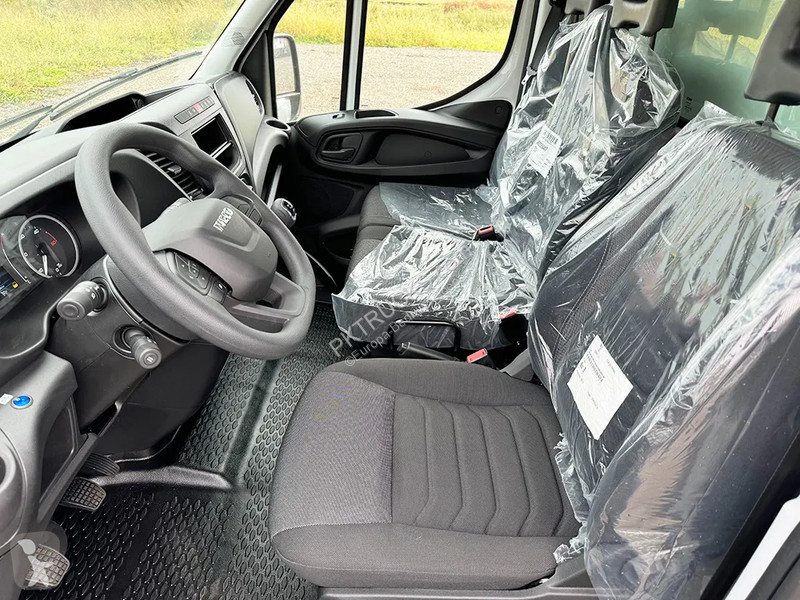 Autoutilitară Iveco 50C15 Refrigerated Truck (2...