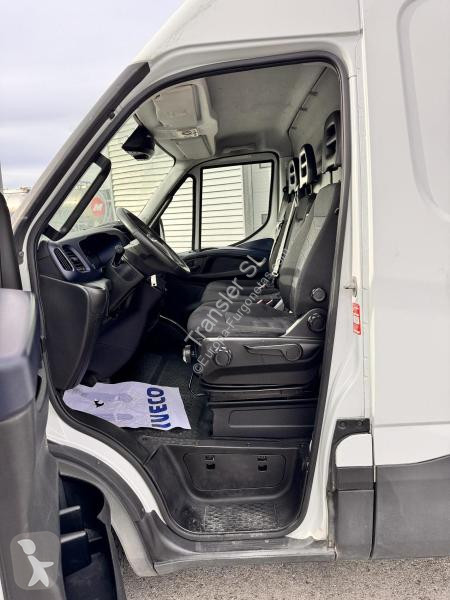 Furgoneta Iveco 35-S-14