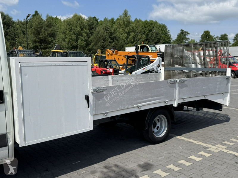 Furgoneta Iveco