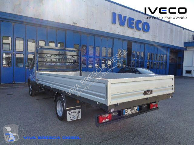 Veicolo commerciale Iveco DAILY