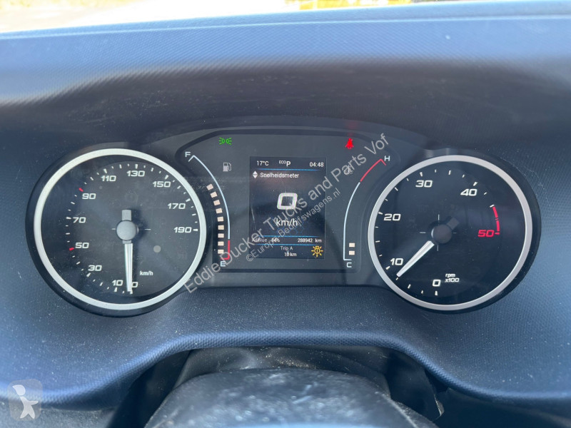 Autoutilitară Iveco 40-180 HI-MATIC EURO 6