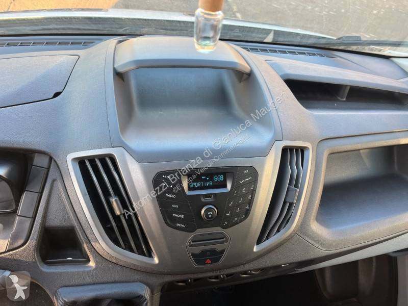 Furgoneta Ford