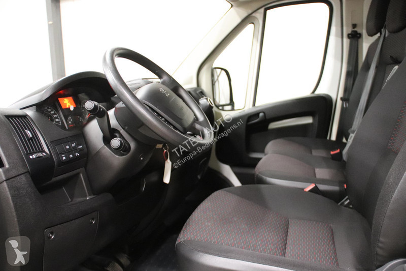 Furgoneta Peugeot 140 PK L2H2...