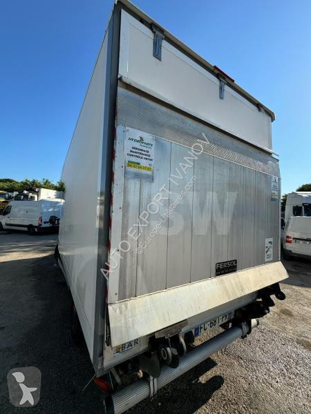 Veicolo commerciale Renault DCI 145