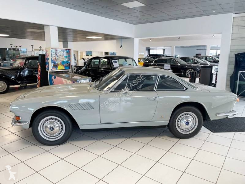 Véhicule utilitaire Maserati
