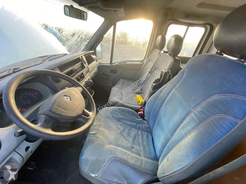 Véhicule utilitaire Renault 150.35