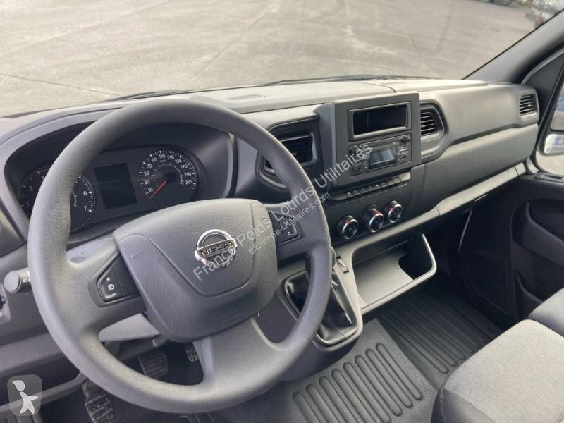 Furgoneta Nissan