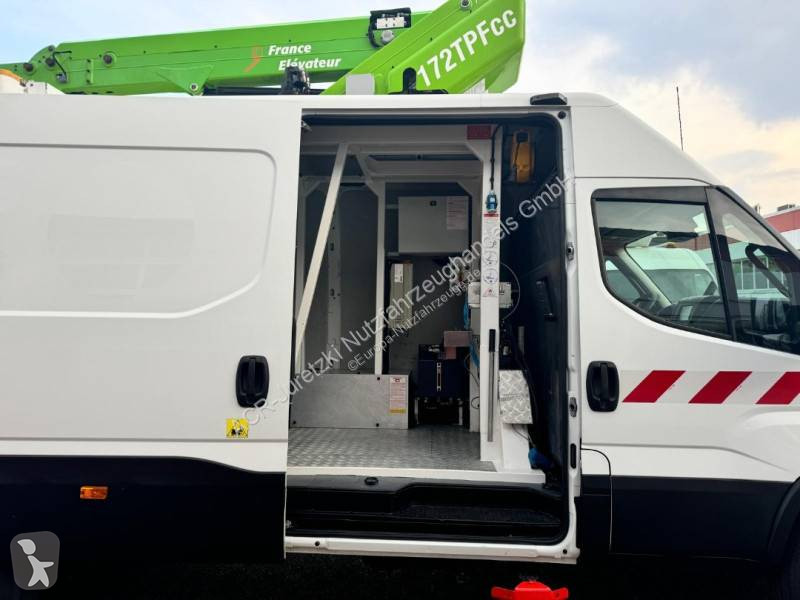 Furgoneta Iveco