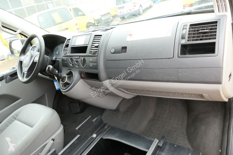 Veicolo commerciale Volkswagen T5 Transporter...