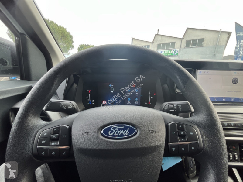 Véhicule utilitaire Ford 1.0 EcoBoost 100ch Trend