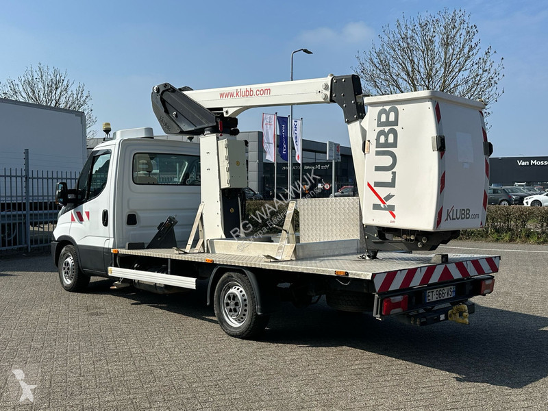 Véhicule utilitaire Iveco 35S12 werkhoogte 12...