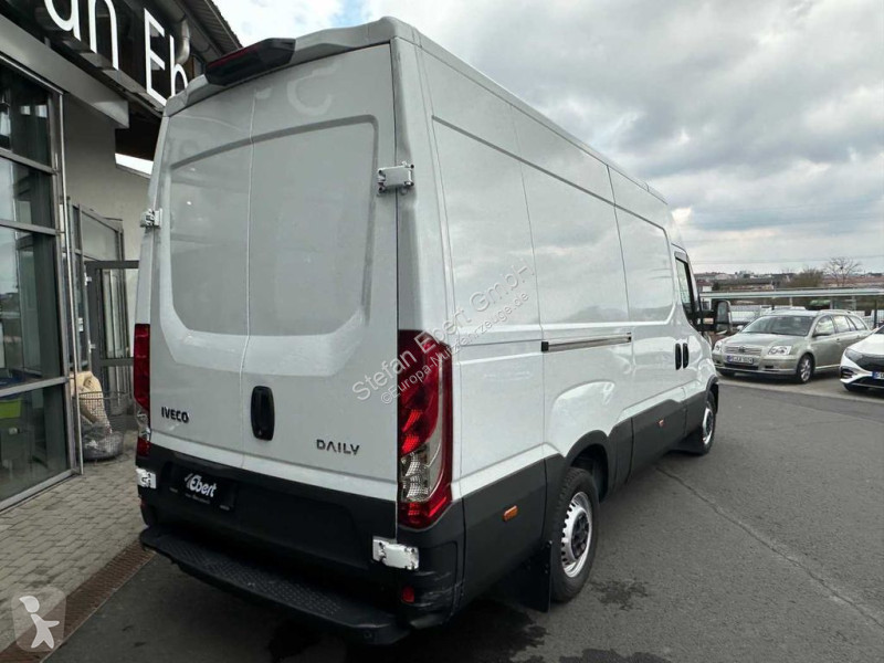 Veicolo commerciale Iveco 35S16 *Klima*L3.520mm*