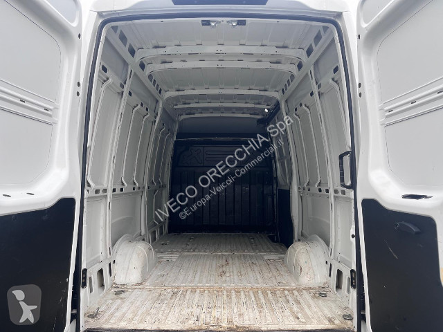 Veicolo commerciale Iveco DAILY 35S14 - 3520L