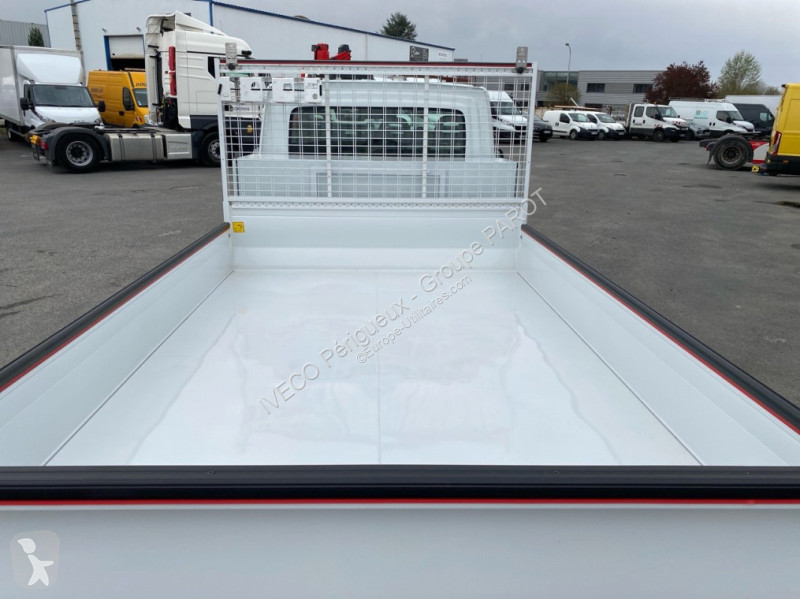 Veículo utilitário Iveco 35C16 empattement 4100