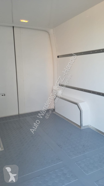 Furgoneta Renault 170 L3H2 Kühlkasten 220V...