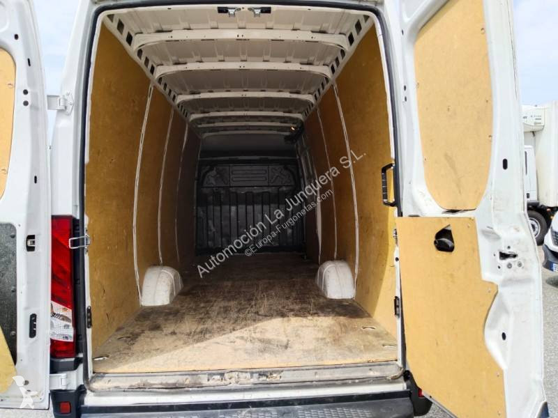 Furgoneta Iveco
