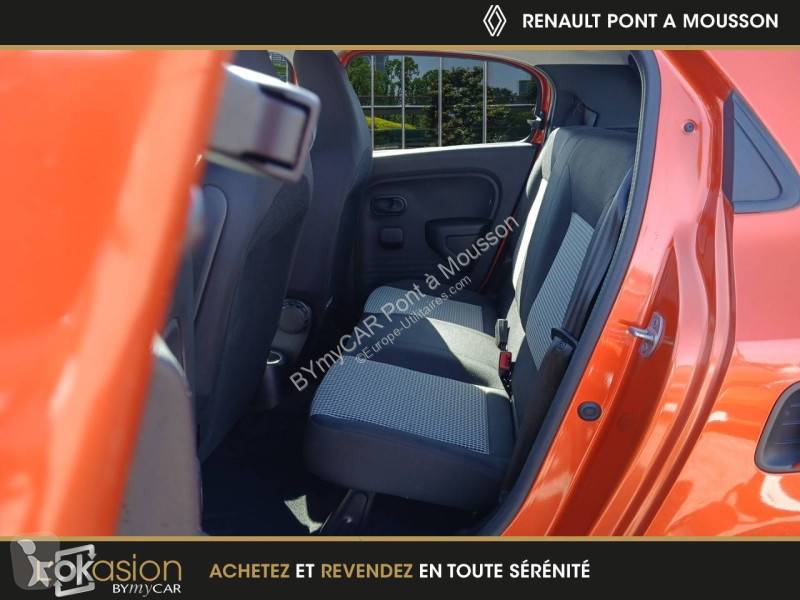 Autoutilitară Renault Twingo III Achat Intégral...