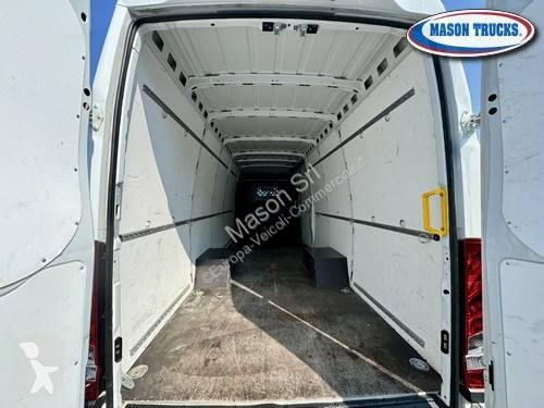 Furgoneta Iveco
