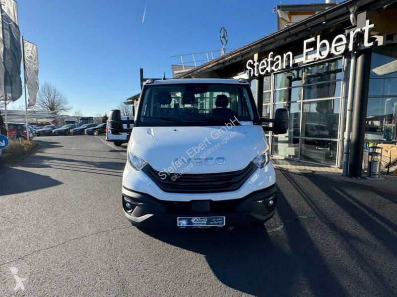 Furgoneta Iveco 70C18H Meiller 3-S.Kipper...