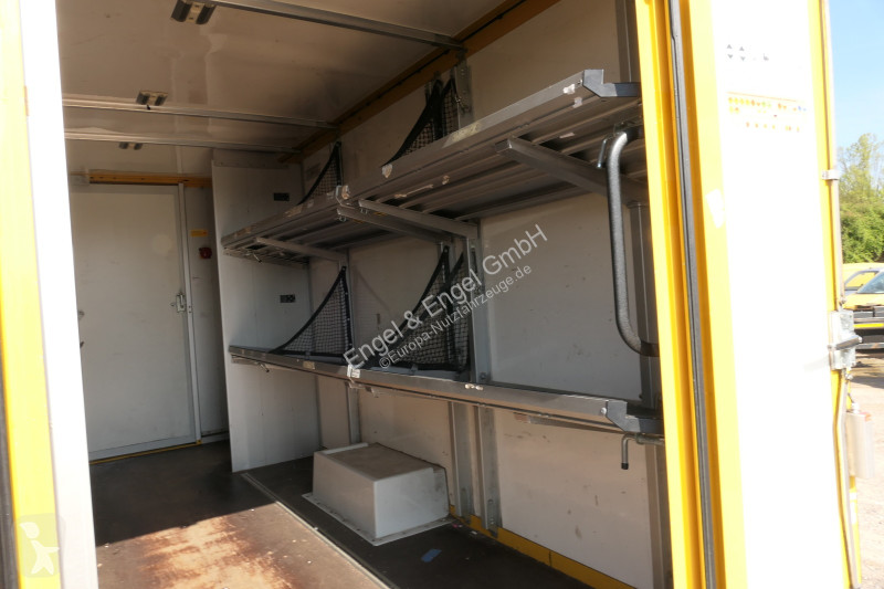 Véhicule utilitaire Iveco Daily 35 S11 C30C...
