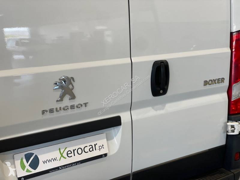 Autoutilitară Peugeot