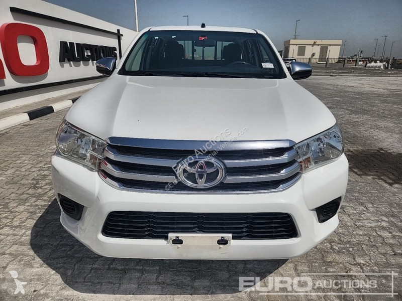 Véhicule utilitaire Toyota Hilux