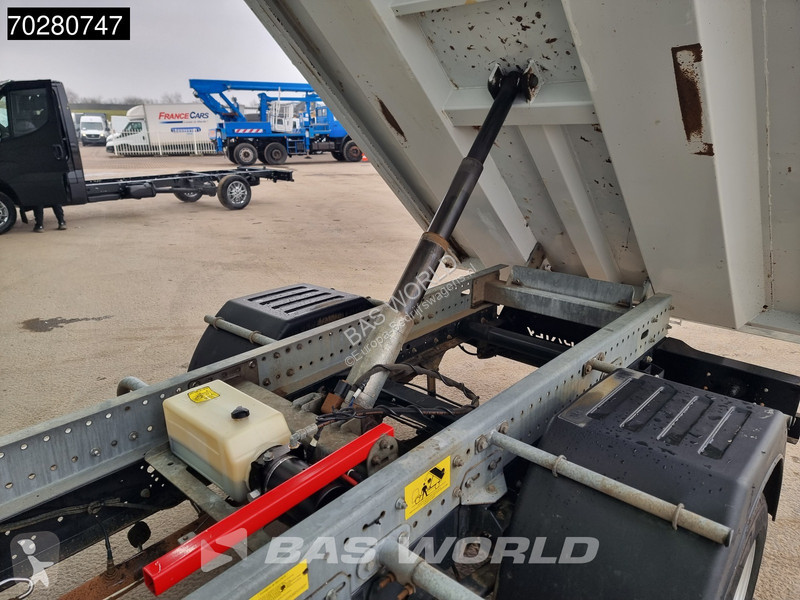 Autoutilitară Iveco 35C18 Open Laadbak 3.0L...