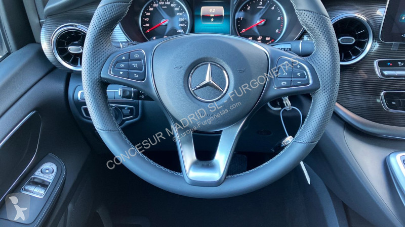 Užitkové vozidlo Mercedes 300 d Avantgarde Largo