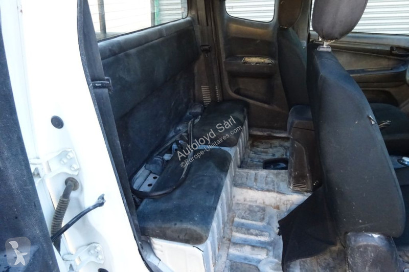 Autoutilitară Isuzu D-Max 1,9 DDI 165