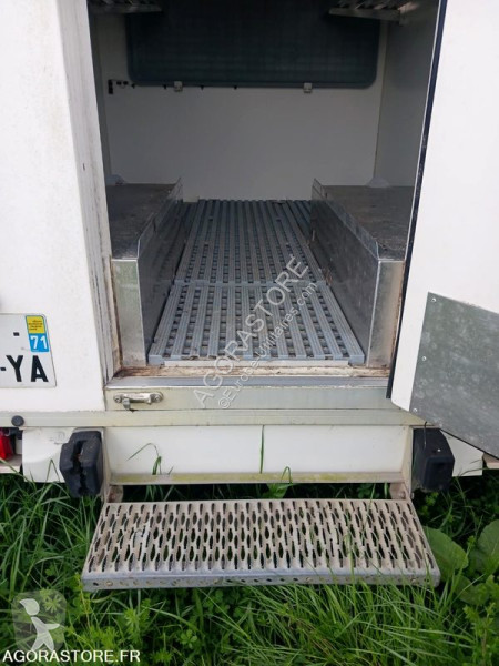 Véhicule utilitaire Opel VIVARO