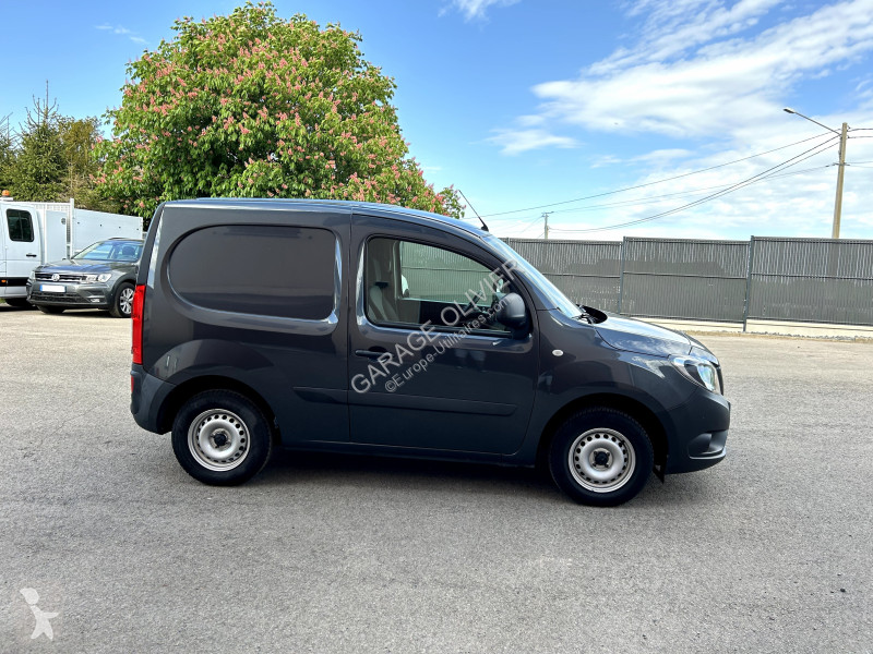 Veicolo commerciale Mercedes Compact 109 1.5...
