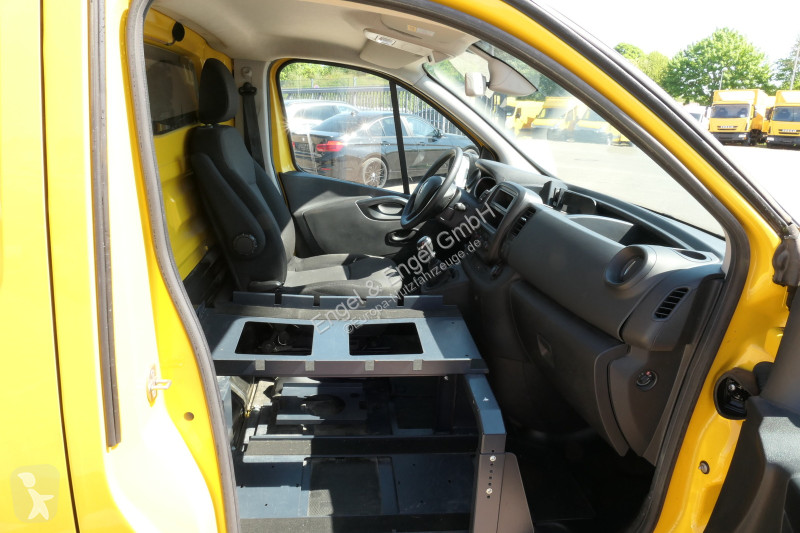 Veículo utilitário Renault Trafic dCi 120 L2H1