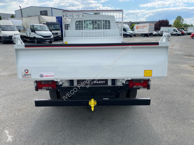 Veicolo commerciale Iveco 35C16H3.0 Empattement...