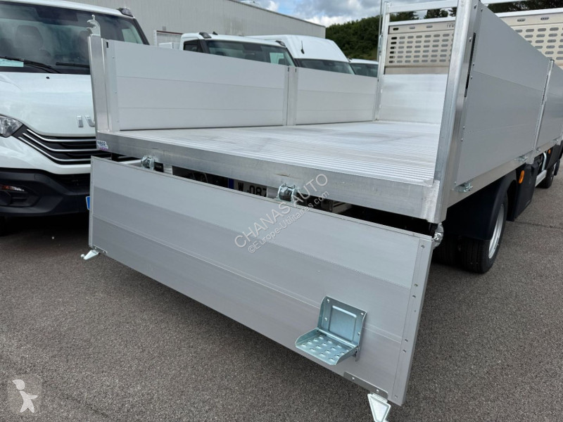 Autoutilitară Iveco 35C16 160CV 3L ALUMINIUM 4M...