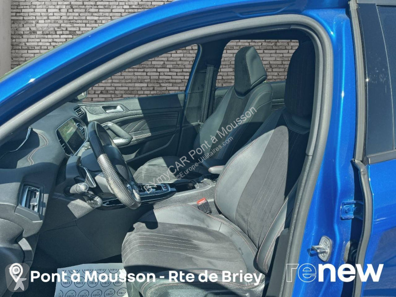 Véhicule utilitaire Peugeot 308 SW PureTech...