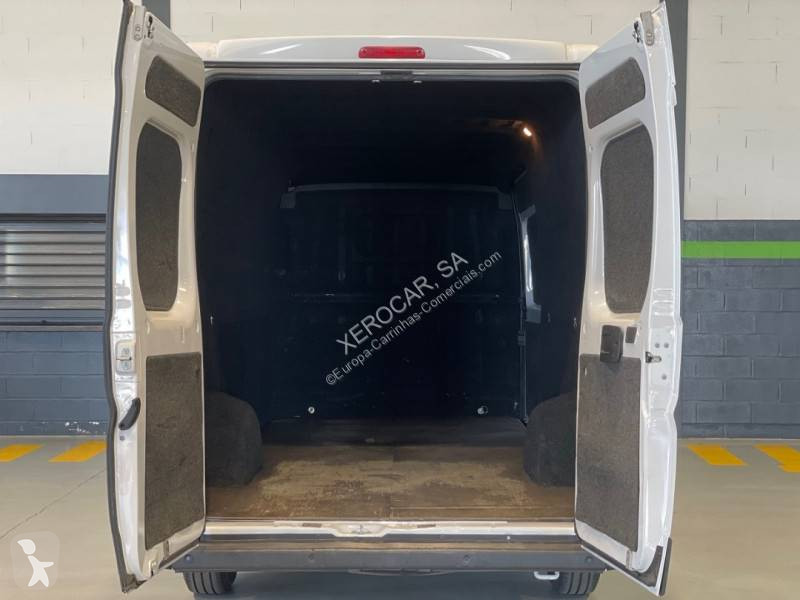Veículo utilitário Peugeot 2.2 BlueHDi 165HP...