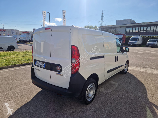 Furgoneta Fiat Doblo Cargo Maxi 1.6 mjt 105cv...