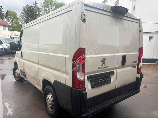 Nyttofordon Peugeot Kasten 330 L1H1 Pro 120...