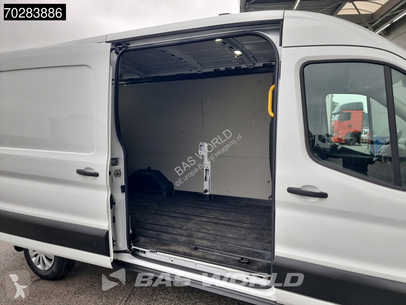 Autoutilitară Ford 130pk L3H2 Airco Cruise...